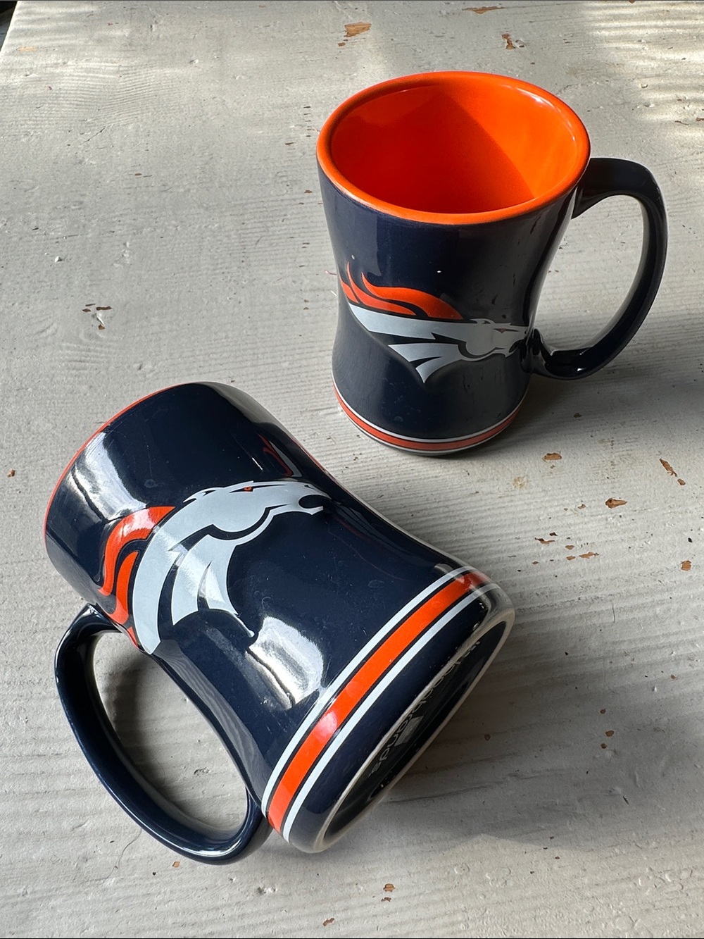 Denver Broncos coffee mugs, like new